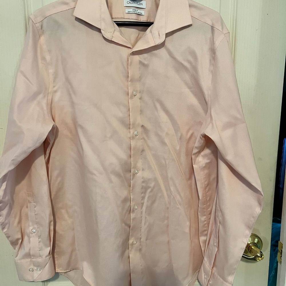 Calvin Klein Men's Pale salmon Dress Shirt slim fit stretch large 16 neck 32/33